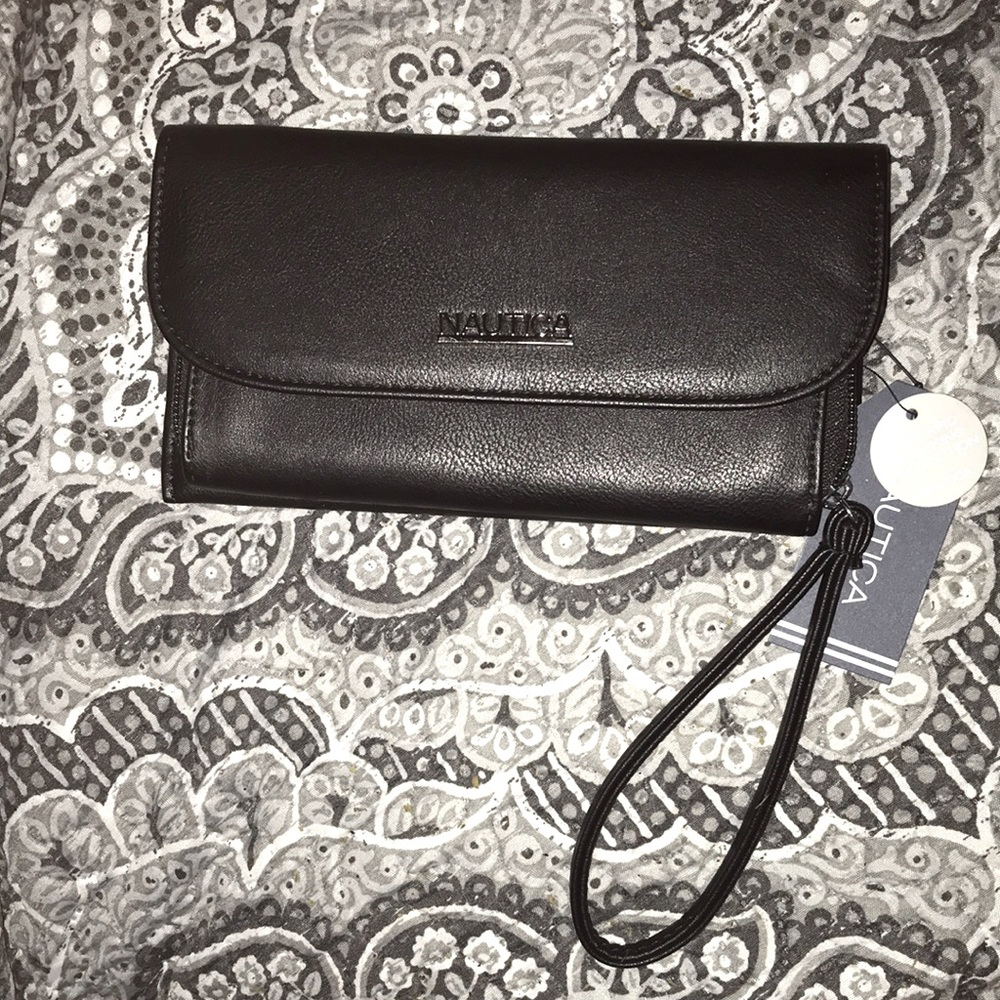 NWT Nautica wristlet wallet!